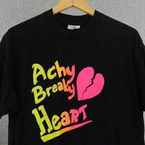 Vintage 90s Single Stitch Achy Breaky Heart‎ Tee Sz M Made In USA